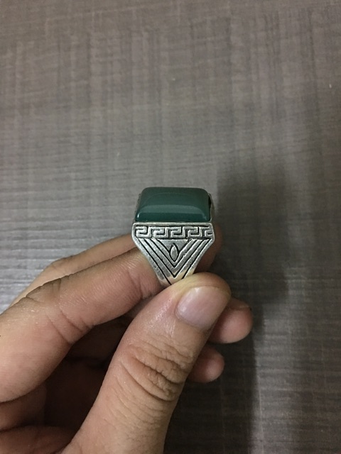 Nhẫn mã não mạ bạc