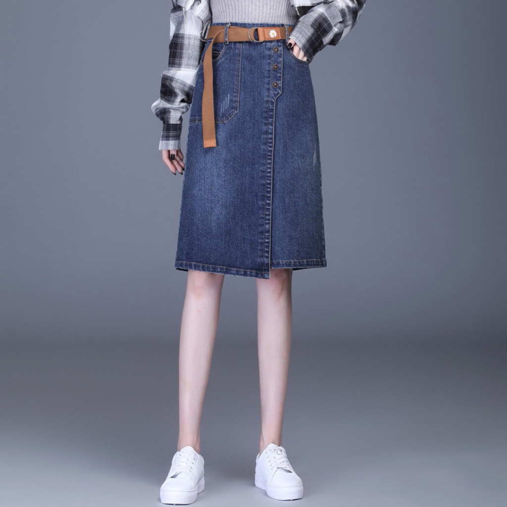 Chân váy jean  dài ngang gối dáng chữ a lưng cao xẻ tà phối vạt cúc lệch trẻ trung sành điệu