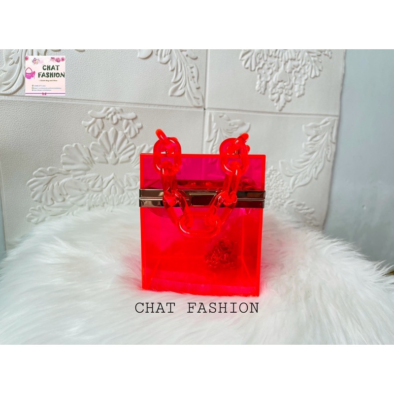 Ví clutch Độc Lạ Nhựa Trong Suốt kèm Dây Xích