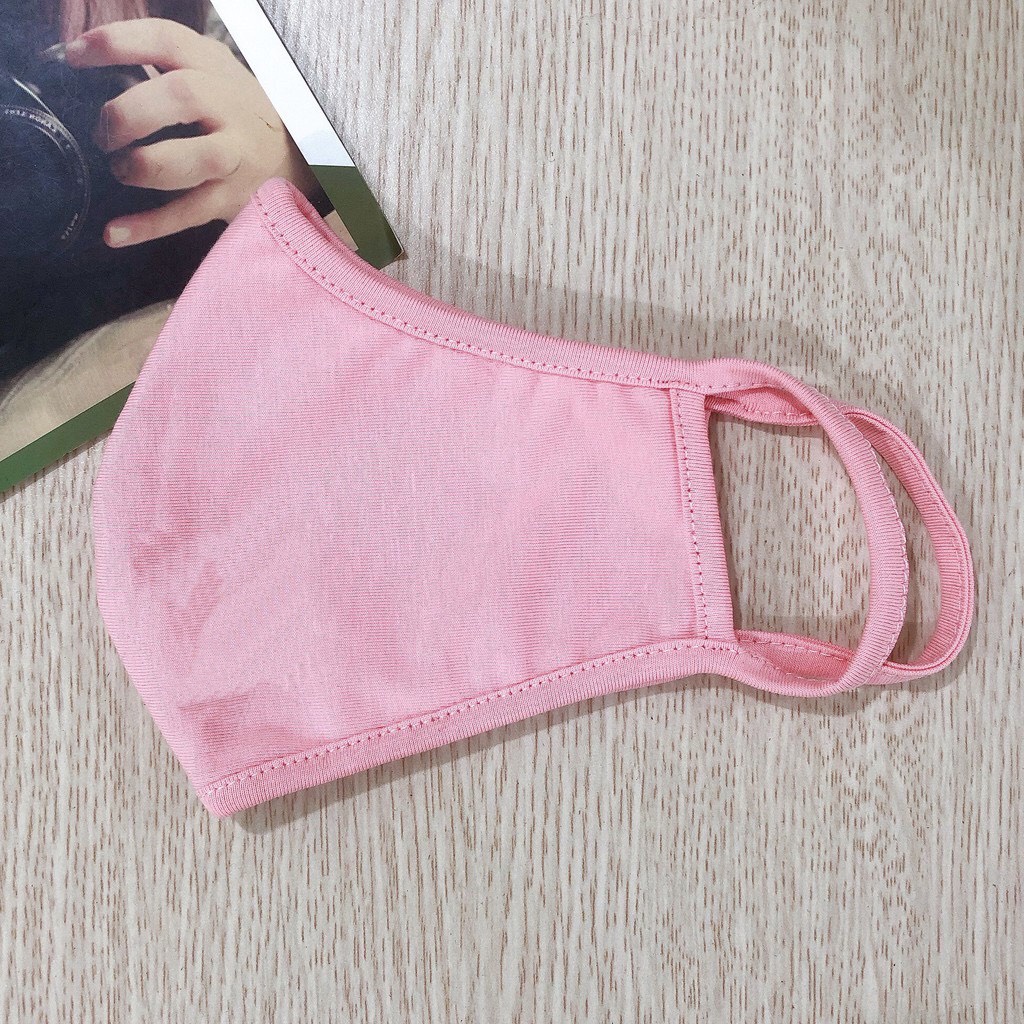 Khẩu trang vải cotton hai lớp in hình siêu cute