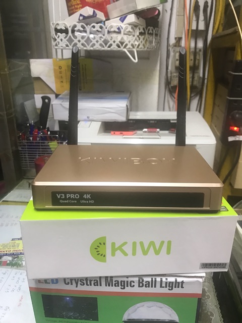 KiWi V3 Pro 2G . Biến tivi thường thành tivi thông minh