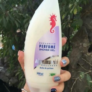 SỮA TẮM CÁ NGỰA ĐƯC