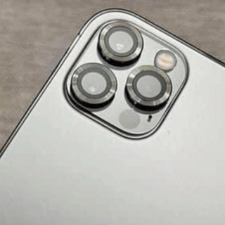 Dán kim loại bảo vệ từng mắt camera cho iPhone 12 Pro Max màu xám đen
