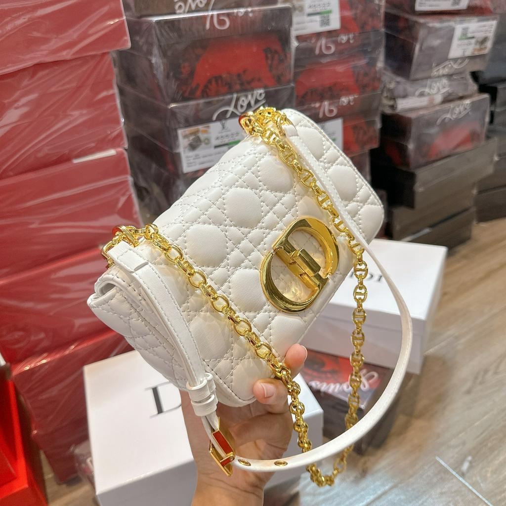 Túi đeo chéo CD sz 21cm kèm hộp cực xinh