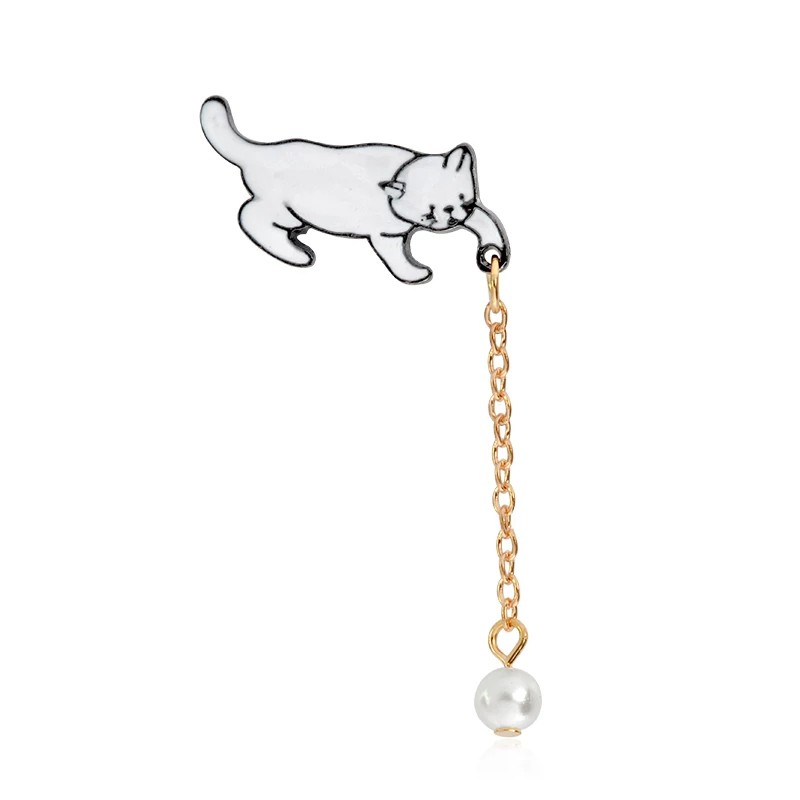 Pin cài áo mèo đùa giỡn phối xích - GC184