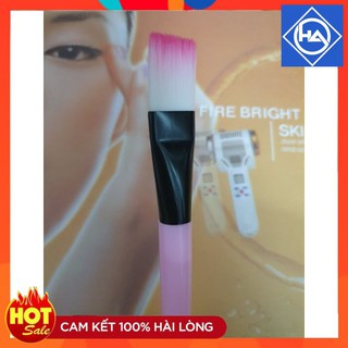 1 chiếc cọ quét mặt nạ cán hồng mới
