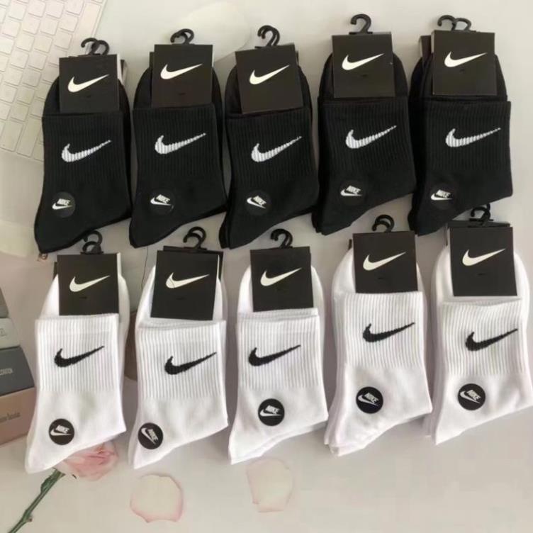 Tất vớ nam nữ Nike cổ cao kiểu dáng thể thao, thấm hút mồ hôi