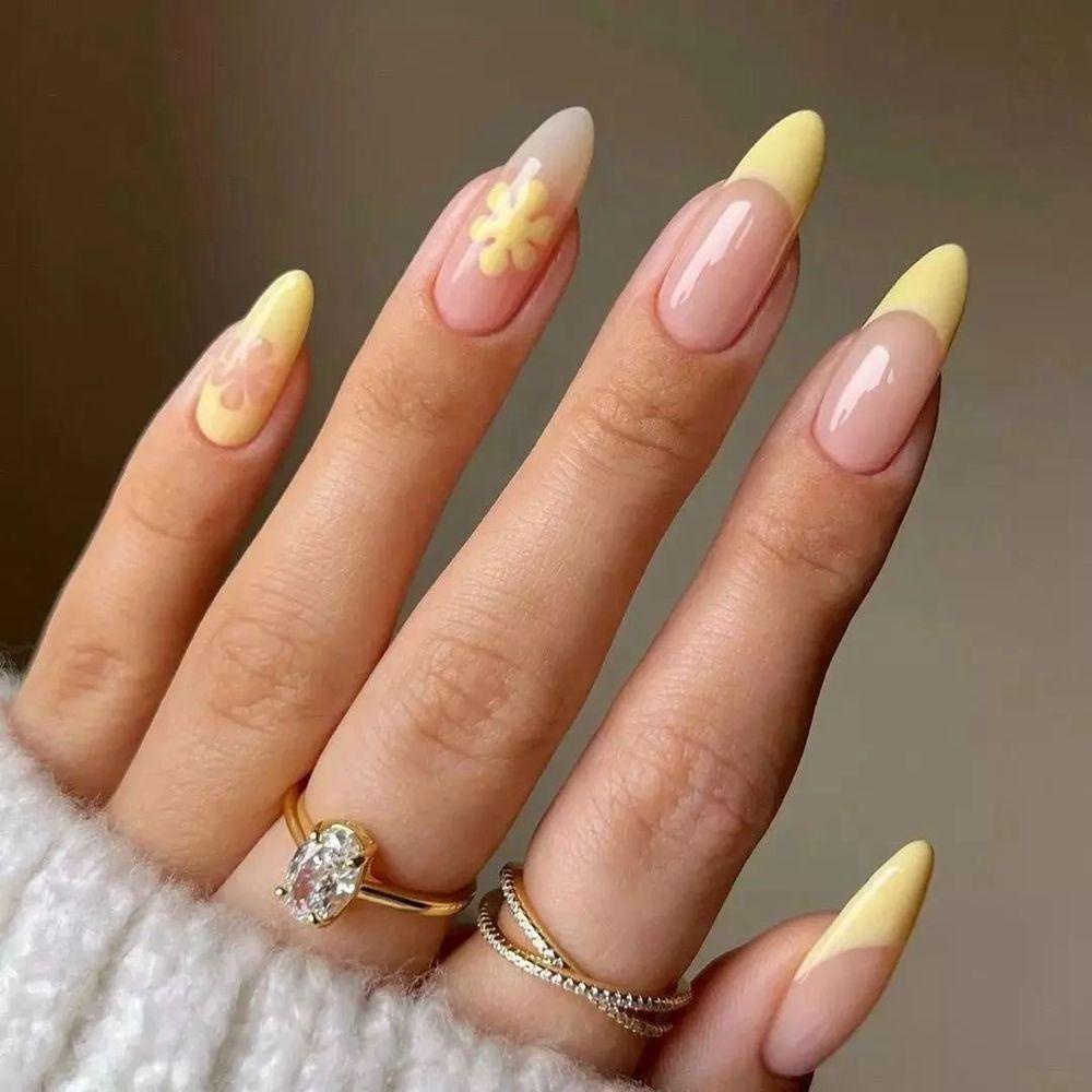 Hộp 1 24 Móng Tay Giả Kiểu Pháp Độc Đáo