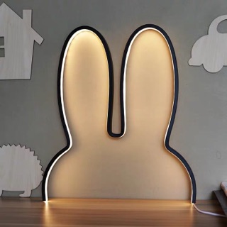 Đèn ngủ tai thỏ để đầu giường