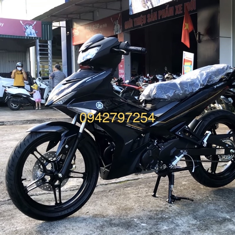 Sơn xe máy Yamaha Exciter màu Đen bóng MTP203-1K Ultra Motorcycle Colors