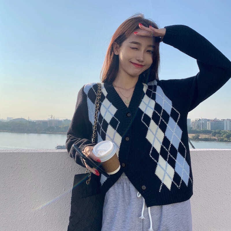 (Sẵn) Áo khoác cardigan dệt kim cổ chữ V tay dài dáng ngắn họa tiết hình thoi phong cách Âu Mỹ thời trang cho bạn nữ