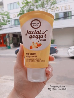 Sữa rửa mặt sữa chua HappyBath