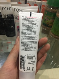 Sữa Rửa Mặt Ponds White beauty ( tuýp 50g)