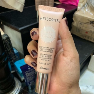 Kem nền Baby Glow Guerlain