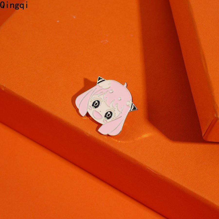 Ghim cài áo MISS ZOE bằng kim loại chủ đề phim hoạt hình Spy X Family