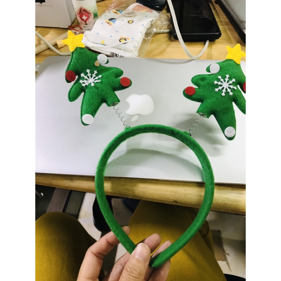 Băng đô hình ông già Noel dễ thương cho bé và người lớn - Dreamworld