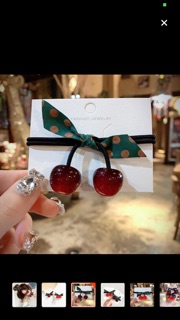 Cột tóc trái cherry