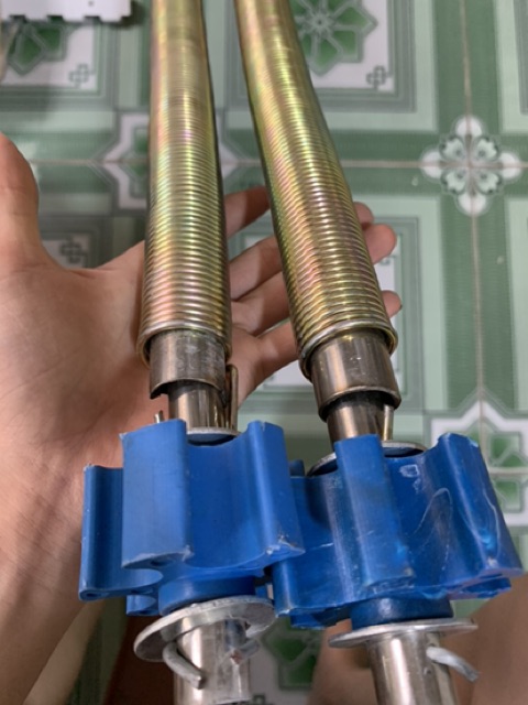 Bạt tự cuốn kt 1,5 x 2,2  , đầy đủ phụ kiện đi kèm