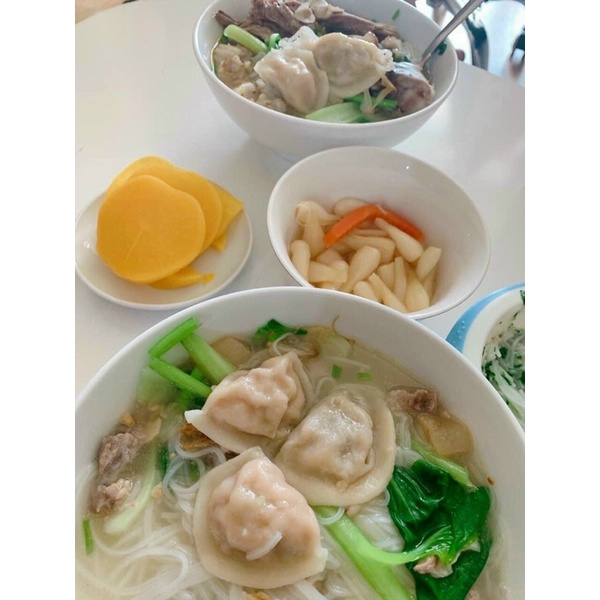 1kg sủi cảo nhân thịt