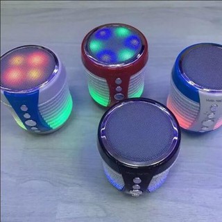 Loa bluetooth WS-1805B có đèn led đổi màu cực đẹp