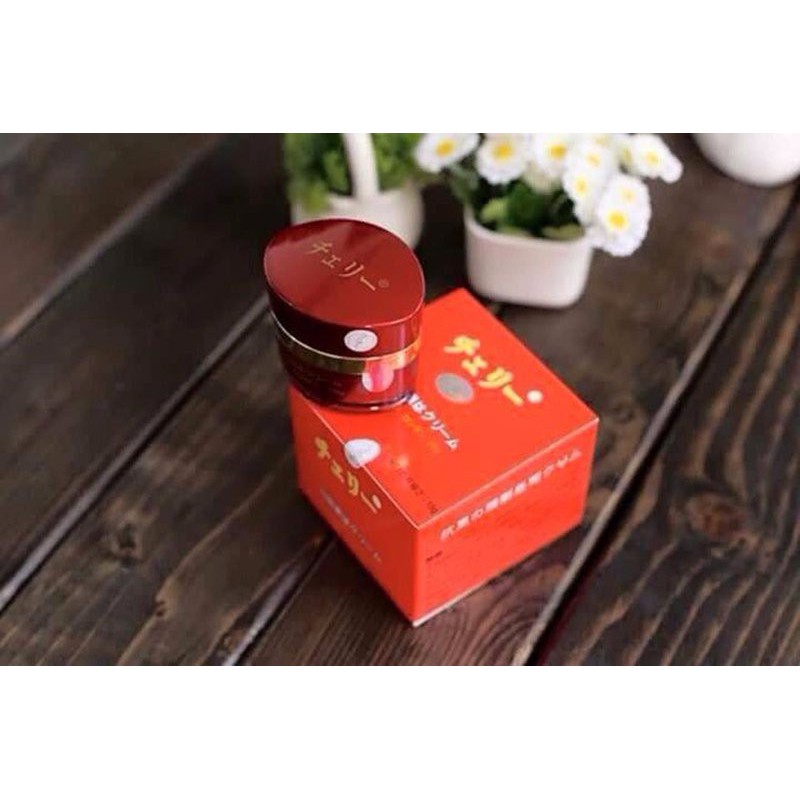 KEM FACE HOA ANH ĐÀO 10 TÁC DỤNG NHẬT BẢN