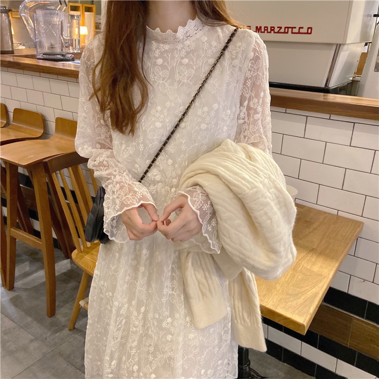 Set váy ren cổ cao dài tay và áo cardigan