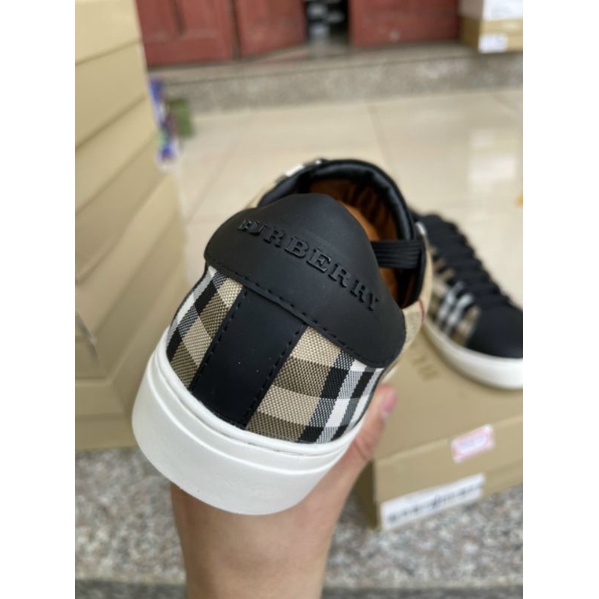 Giày sneaker Burbery