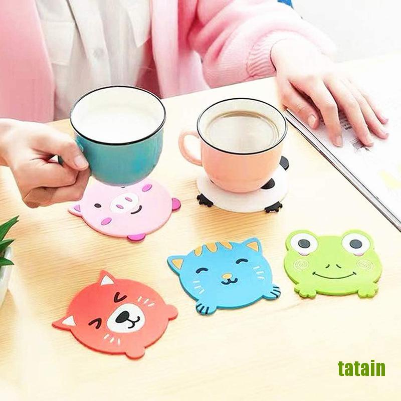 Tấm Lót Bàn Ăn Cách Nhiệt Chống Thấm Nước Chống Trượt Họa Tiết Dễ Thương