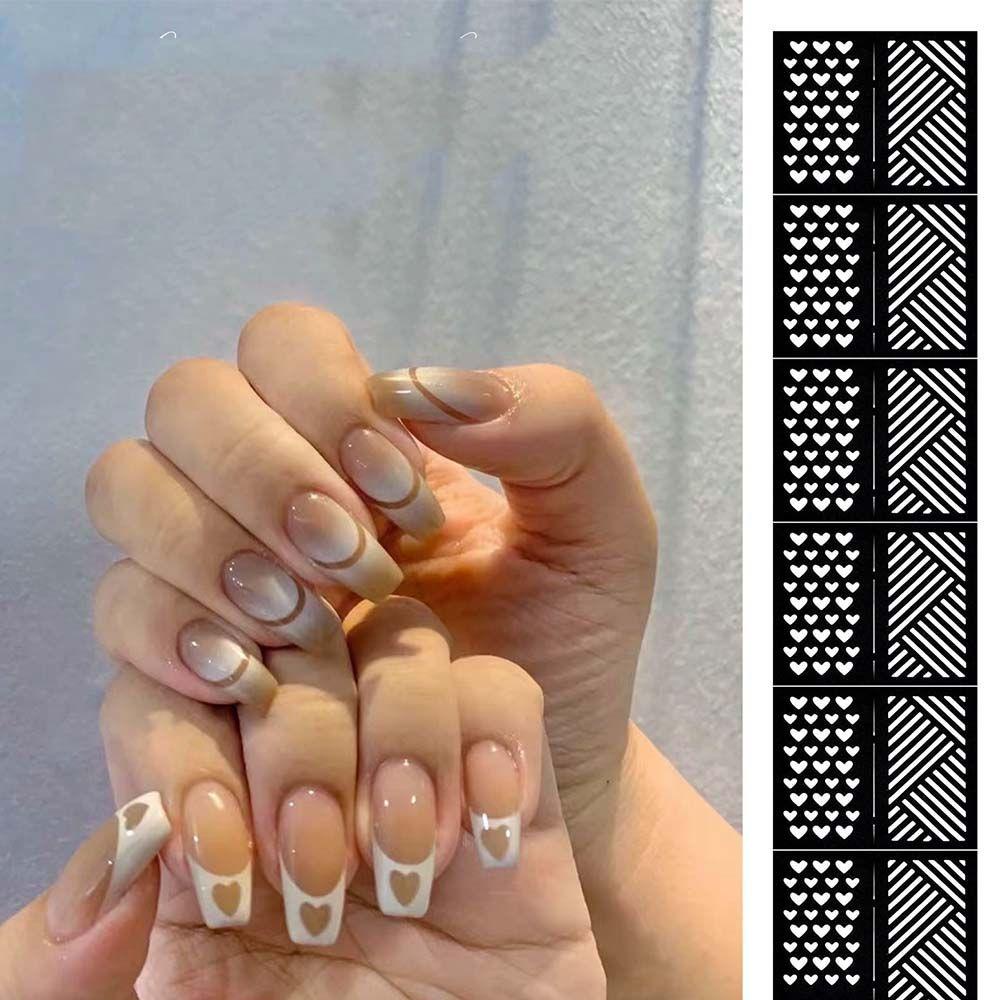 Miếng Dán Trang Trí Móng Tay Hình Trái Tim Xinh Xắn