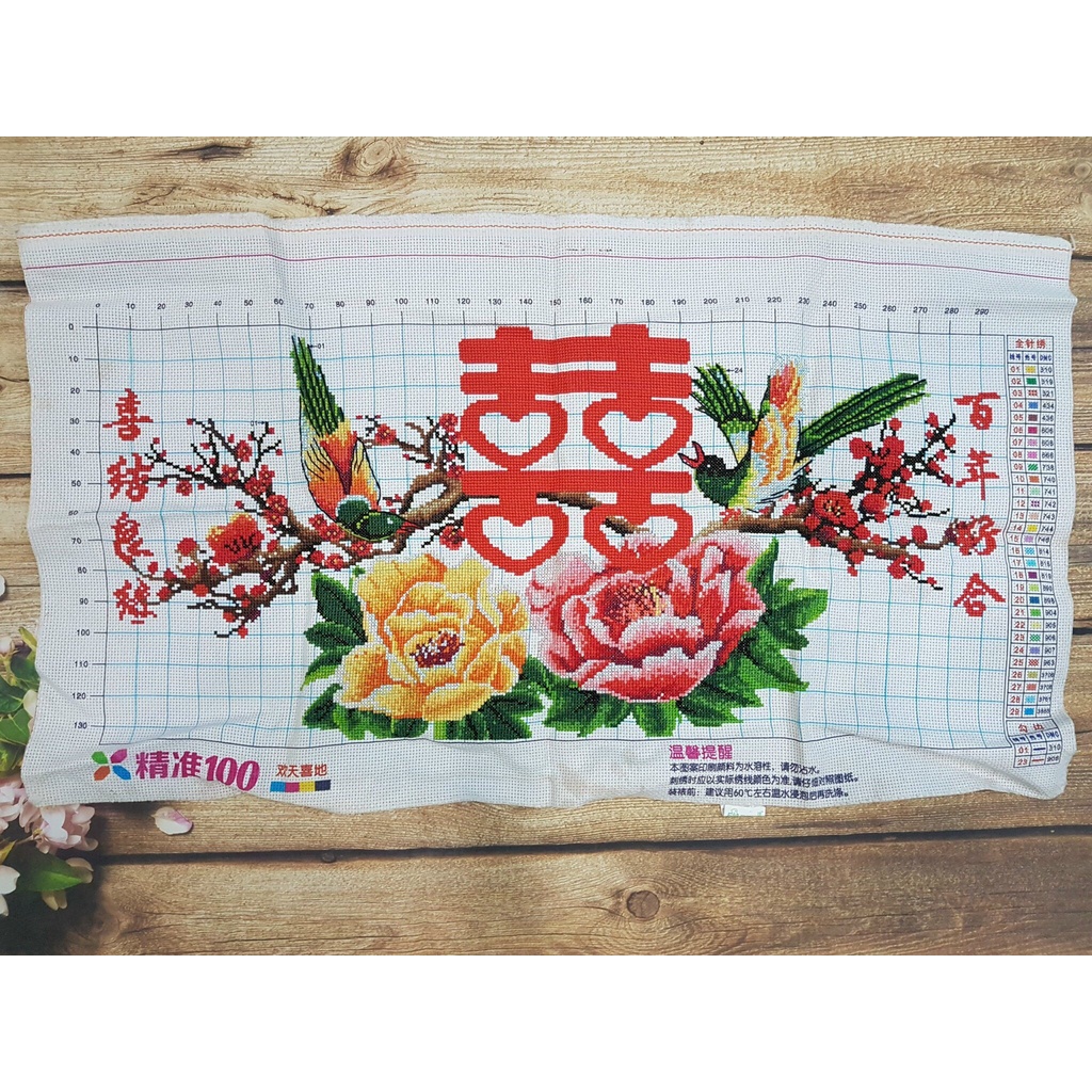 Tranh thêu thành phẩm