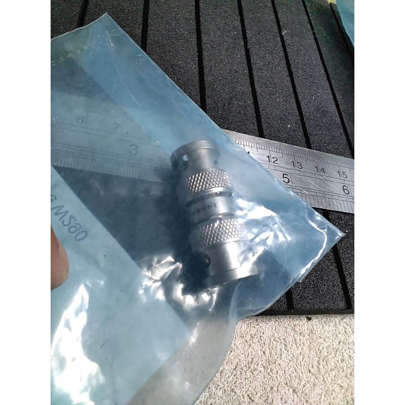 Đầu nối BNC xịn .