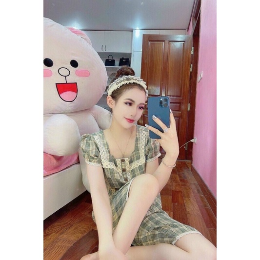 Bộ pijamas mặc nhà lửng ngố hoạ tiết kẻ ô, Đồ ngủ cổ vuông viền ren siêu mát chất đũi lụa