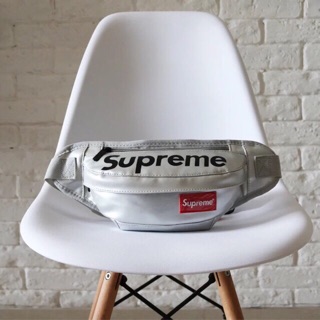 Cặp chéo da Supreme