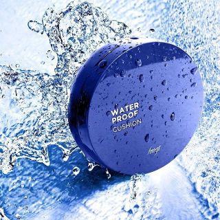 Phấn Nước Trang Điểm Lâu Trôi THEFACESHOP WATERPROOF CUSHION 15g

Hàn Quốc chính hãng