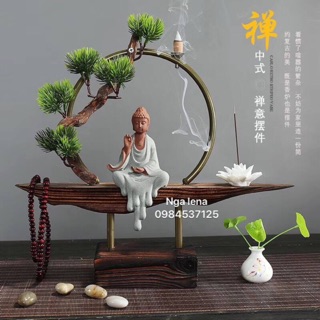 Thác khói trầm hương Phật Quang Phổ chiếu tặng 10 nụ trầm hương