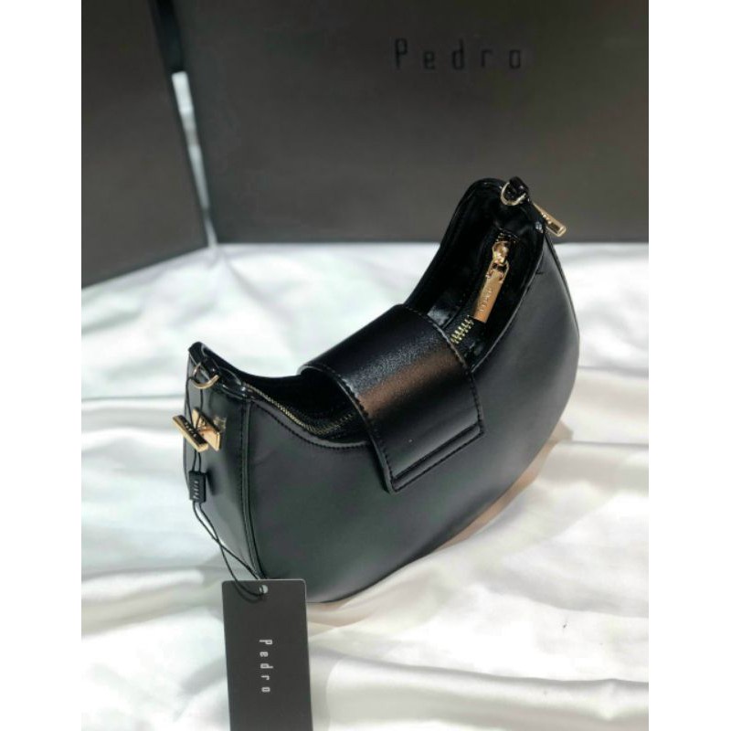Túi Pedro đeo vai chất da chuẩn hãng