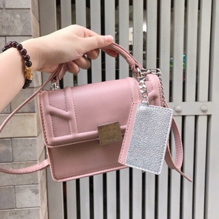 Túi pero xuất dư