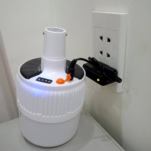 Đèn LED tích điện-Đèn năng lượng mặt trời công suất 100W -5 chế độ sáng-có điều khiển từ xa [Den Led]