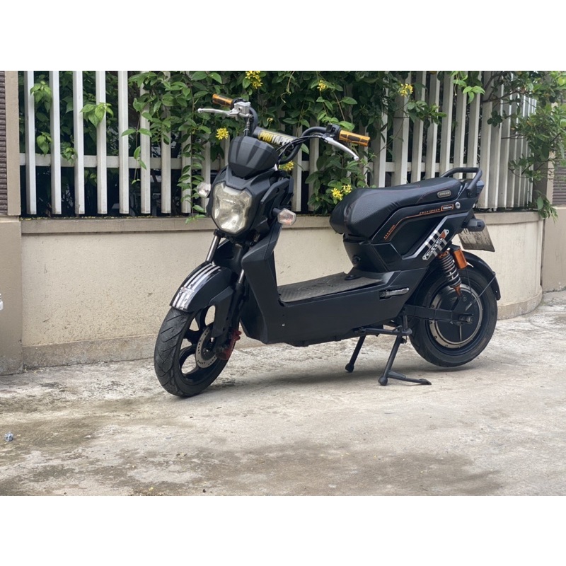 Xe máy điện Zoomer dibao biển và đăng ký đầy đủ
