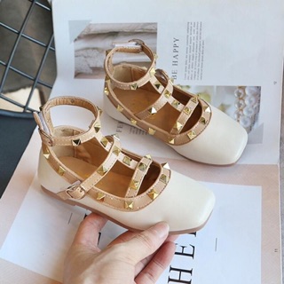 Sandal Đinh Siêu Hot Cho Bé