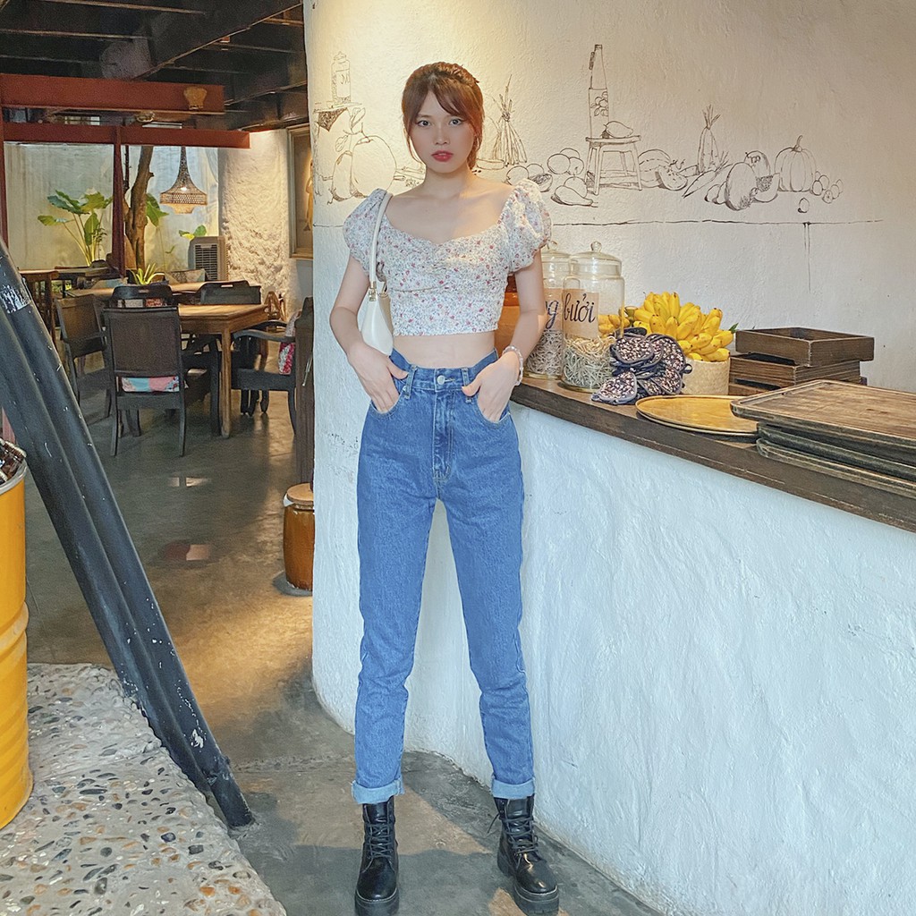 Quần mom jean lưng cao - High Waisted Mom Jeans