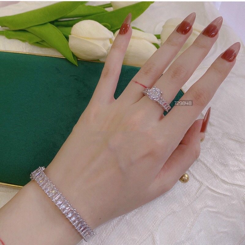 Nhẫn full đá bagguet 2 loại siêu sáng xi bạch kim kami