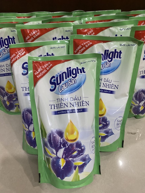 Nước Lau Sàn Sunlight Thiên Nhiên Túi 550g(Hàng Km)