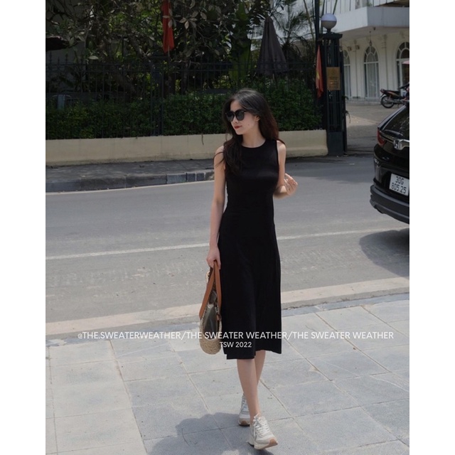 Váy thun ba lỗ đen