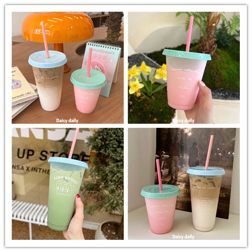 Bình Đựng Nước Bằng Nhựa Trong Suốt Hình Chú Chó Hoạt Hình Dễ Thương Dung Tích Lớn 470 / 700ml