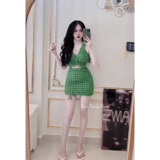 Set áo yếm xốp + chân váy