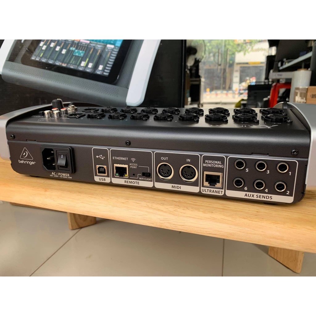 BÀN MIXER KỸ THUẬT SỐ BEHRINGER X18 CHÍNH HÃNG DÀNH CHO AE ĐI SHOW SỰ KIỆN