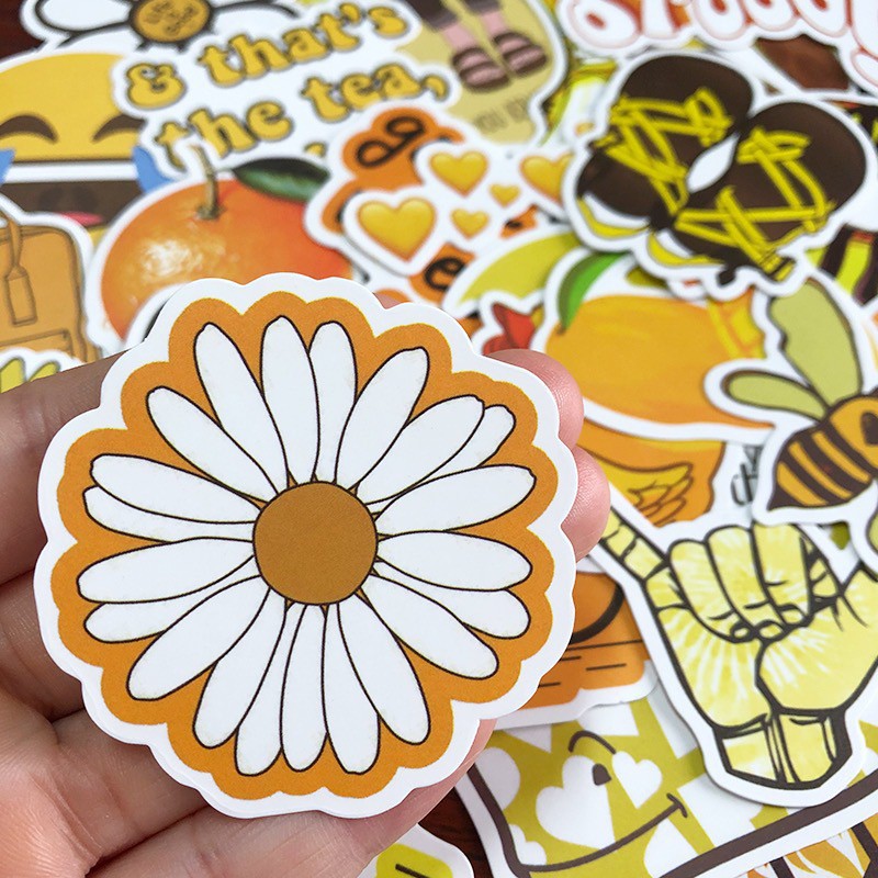 H130 - Sticker Hoạ tiết Màu vàng độc đáo - PVC/ Hình dán Chống nước