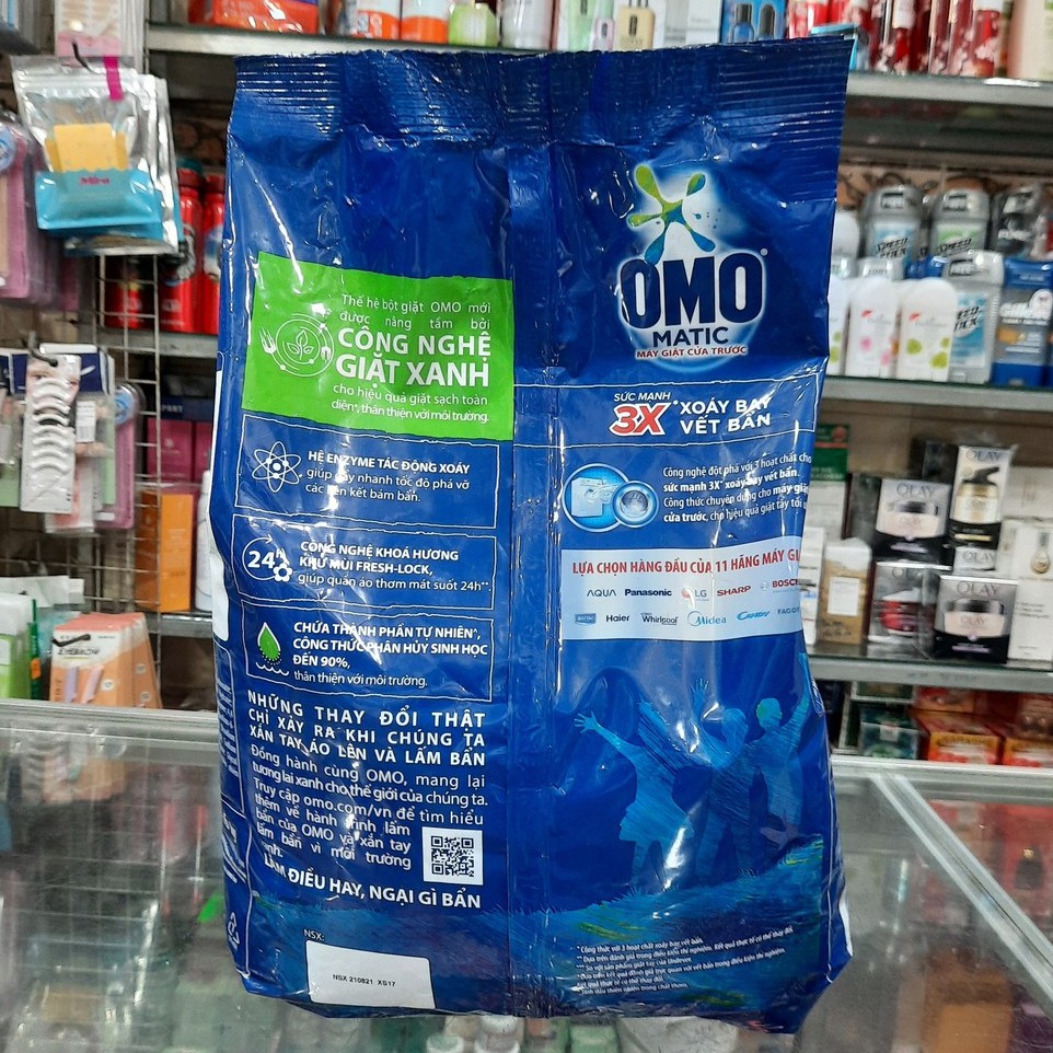 Bột giặt OMO Matic 3X xoáy bay vết bẩn 6kg (máy giặt cửa trước)