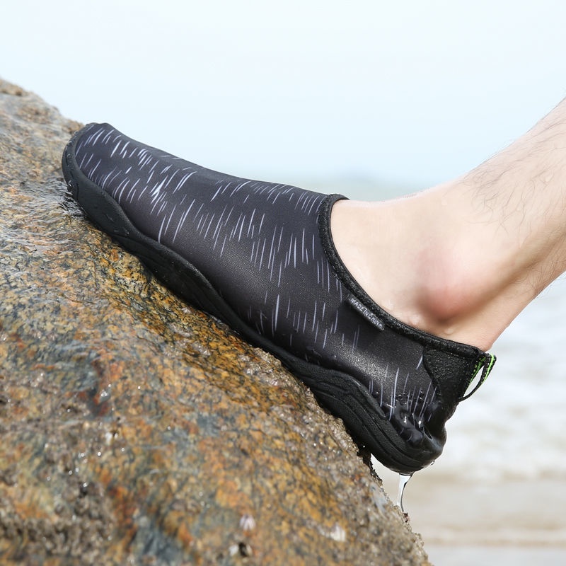 Xăng đan Đi Biển Chống Trượt Khô Nhanh Thoáng Khí Mới Cho Cặp Đôi